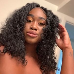 Meet your Posher, Nelly